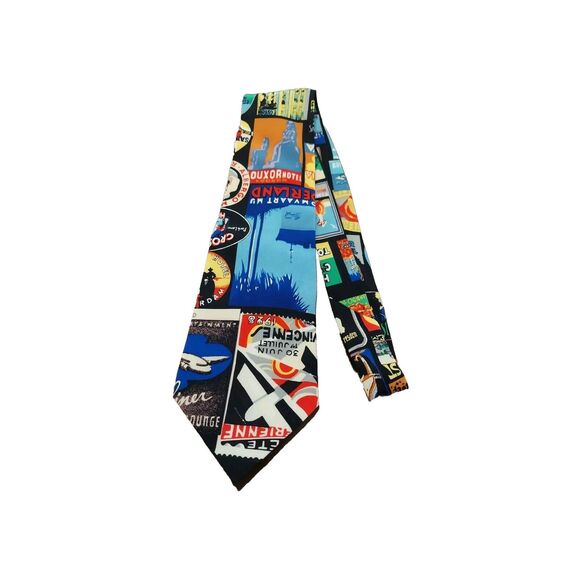 Vintage Travel Hotel Men's Tie Silk Hand Made In Korea International Collectible - Picture 1 of 12